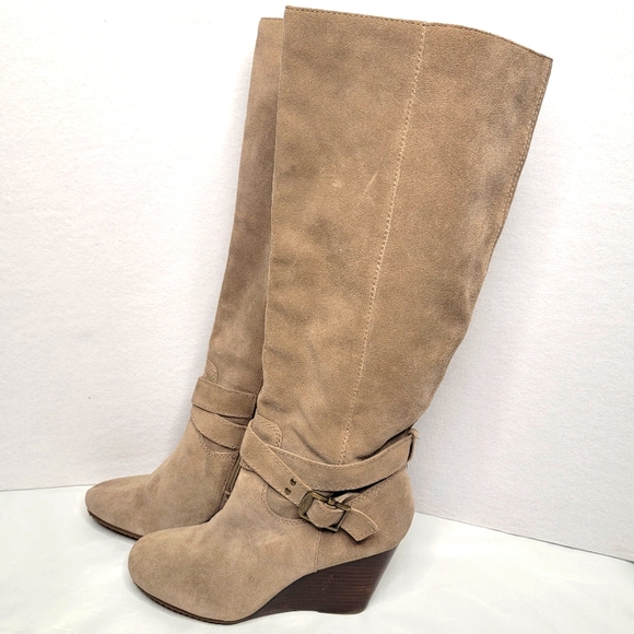 Sole Society Oatmeal Suede Knee-High Wedge Boots Size 12 - Picture 4 of 9